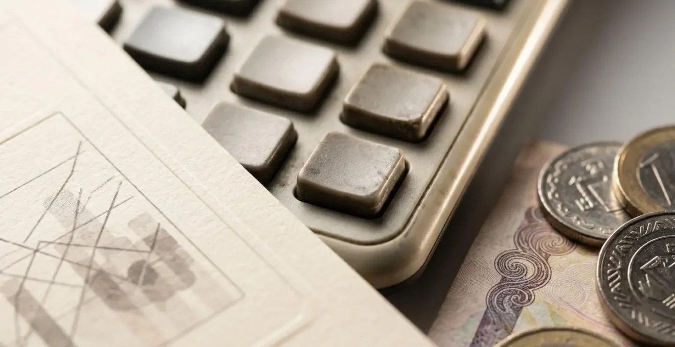 Macro detail photograph showing CIF value calculation with shipping costs and item price components